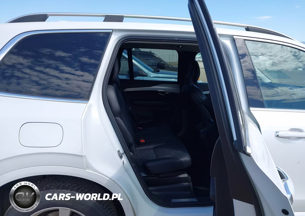 2016 Volvo Xc90 T5 Momentum VIN:YV4102XK6G1056761 - 8