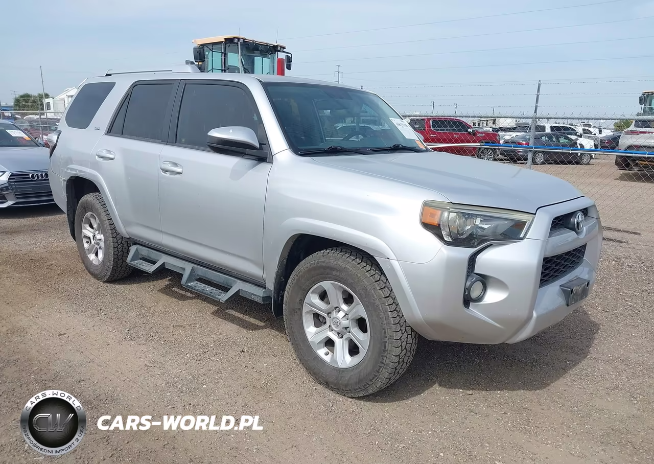 2018 Toyota 4Runner Sr5 – zdjęcie 1 z 16