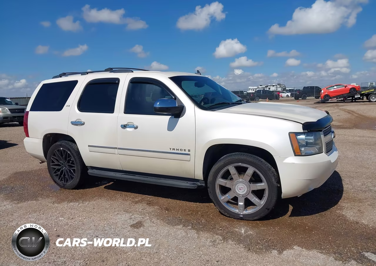 2009 Chevrolet Tahoe Ltz VIN:1GNFC33009R222293 - 13
