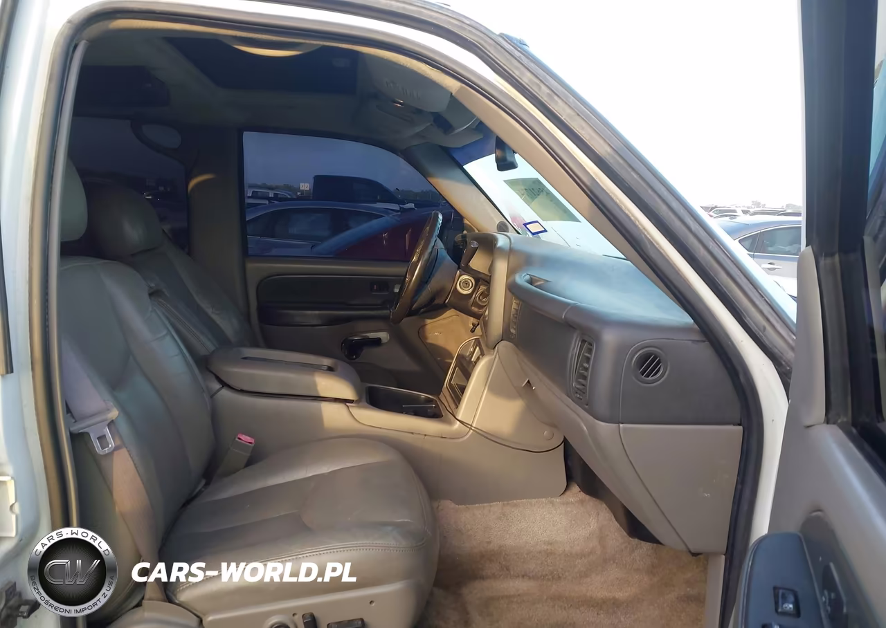 2003 Chevrolet Tahoe Lt VIN:1GNEC13Z03J298553 - 5
