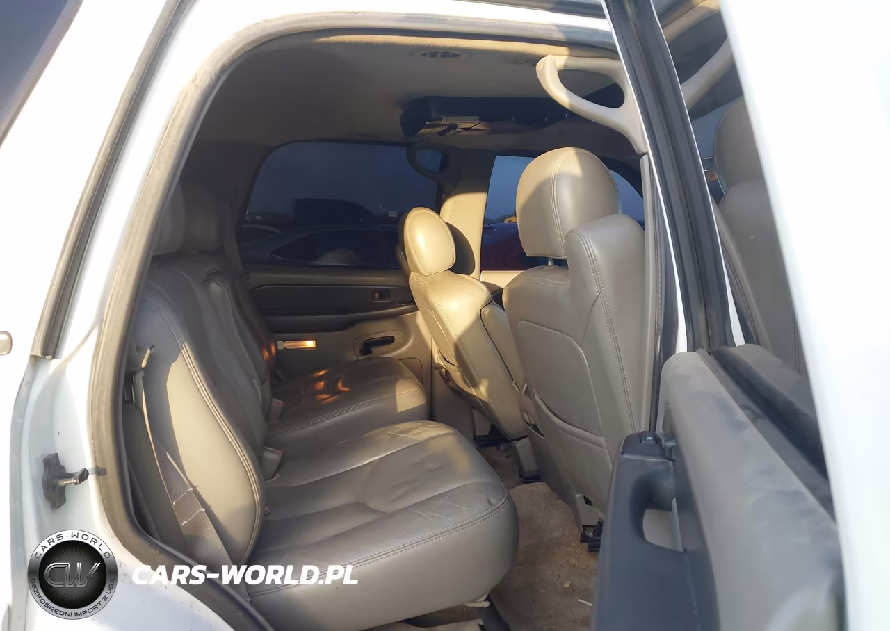 2003 Chevrolet Tahoe Lt VIN:1GNEC13Z03J298553 - 8