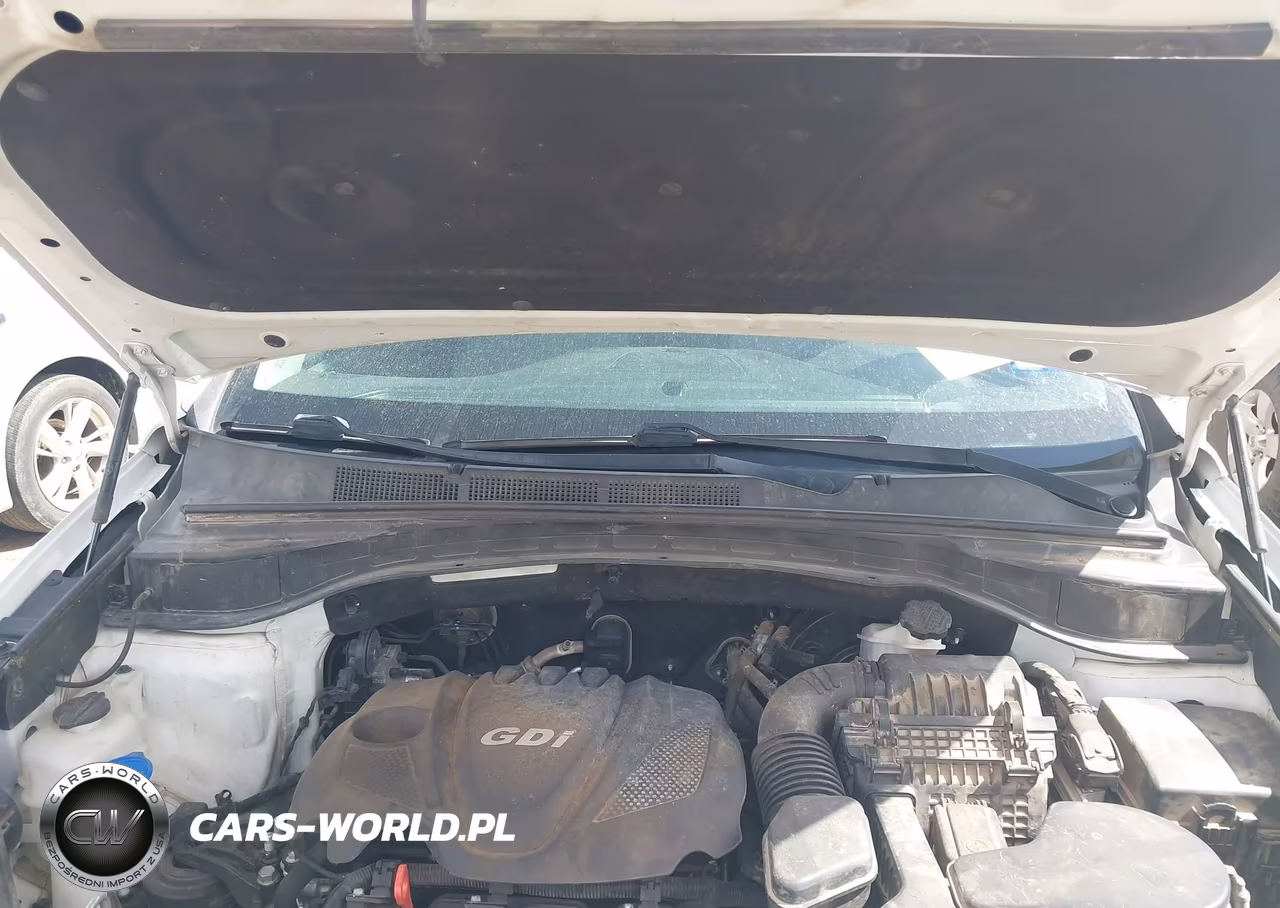 2016 Hyundai Santa Fe Sport 2.4L VIN:5XYZT3LB1GG322907 - 10