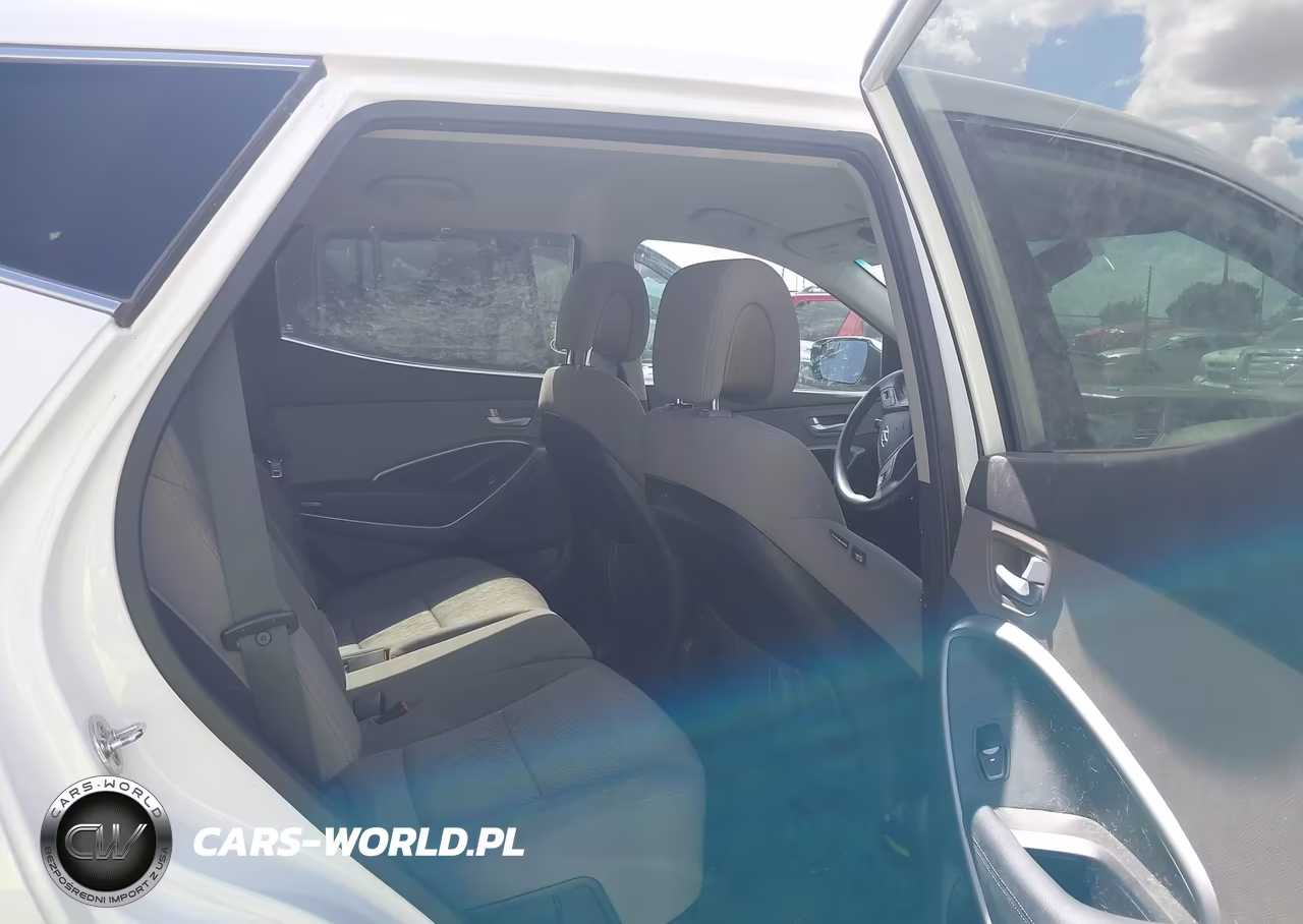 2016 Hyundai Santa Fe Sport 2.4L VIN:5XYZT3LB1GG322907 - 8