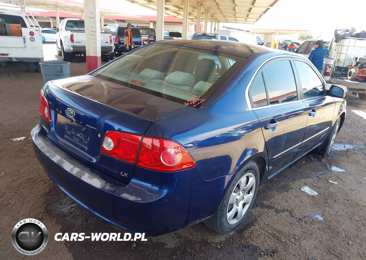 2008 Kia Optima Lx VIN:KNAGE123185188598 - 4