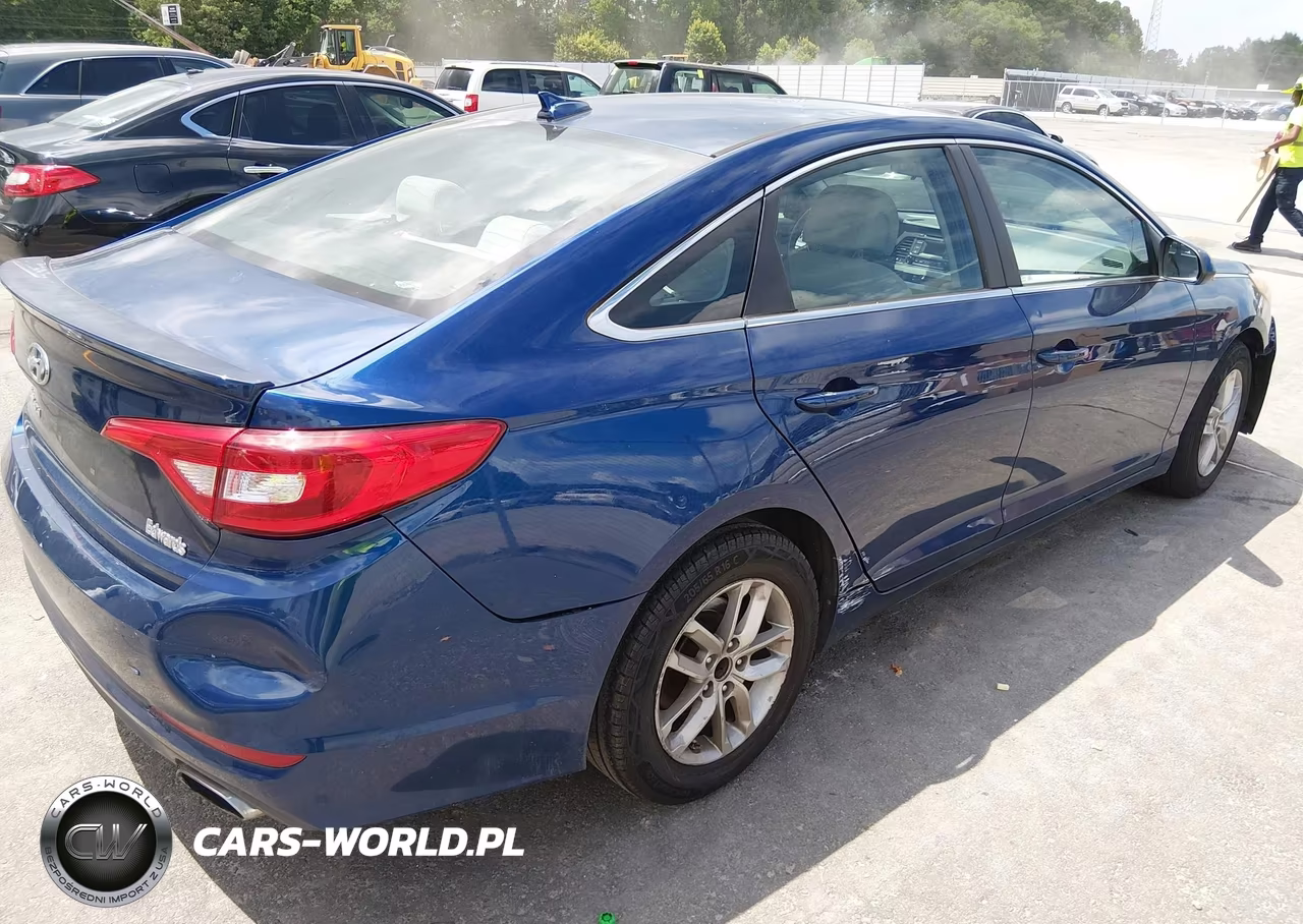 2017 Hyundai Sonata VIN:5NPE24AF5HH491321 - 4