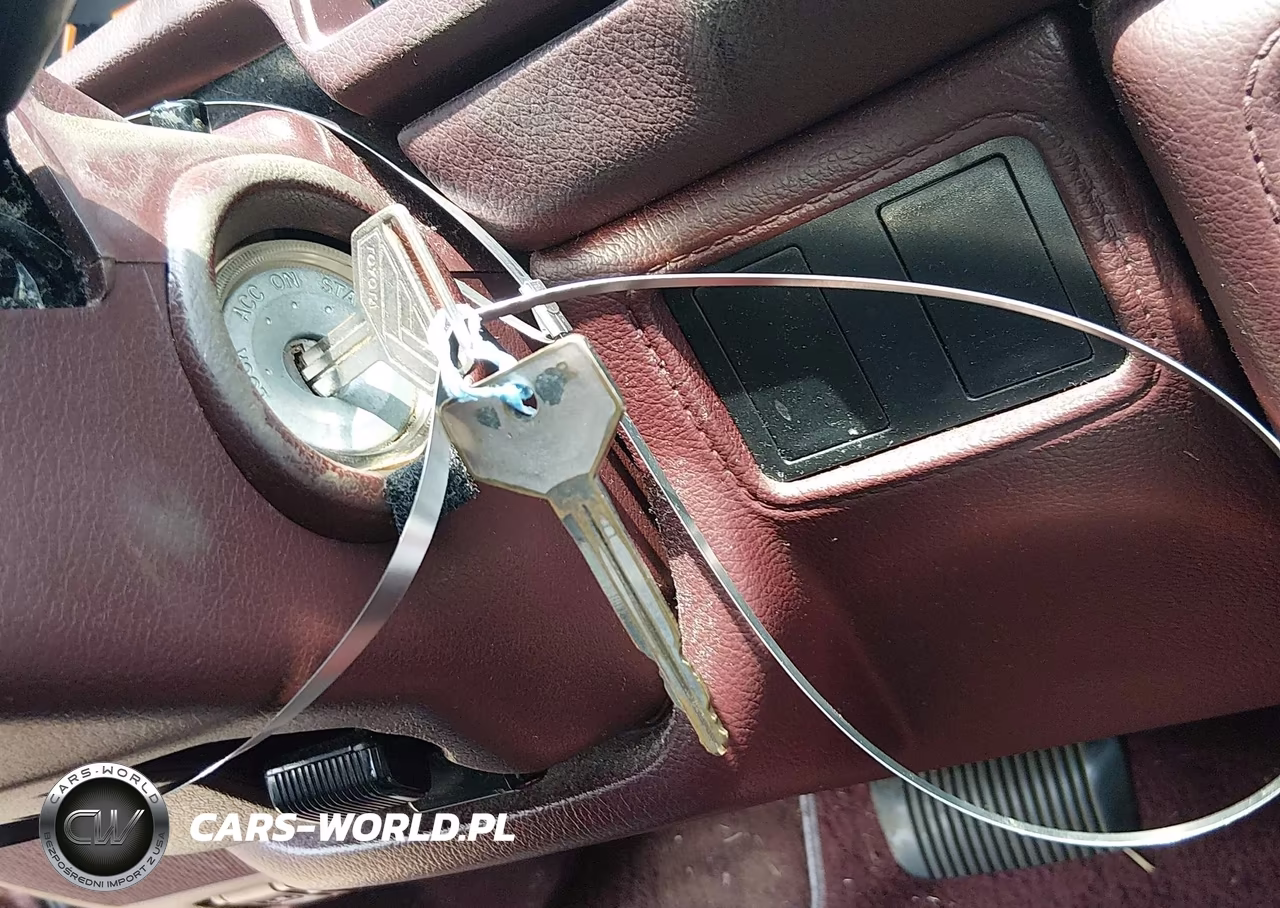 1991 Toyota Camry Dlx VIN:4T1SV21E3MU357568 - 11