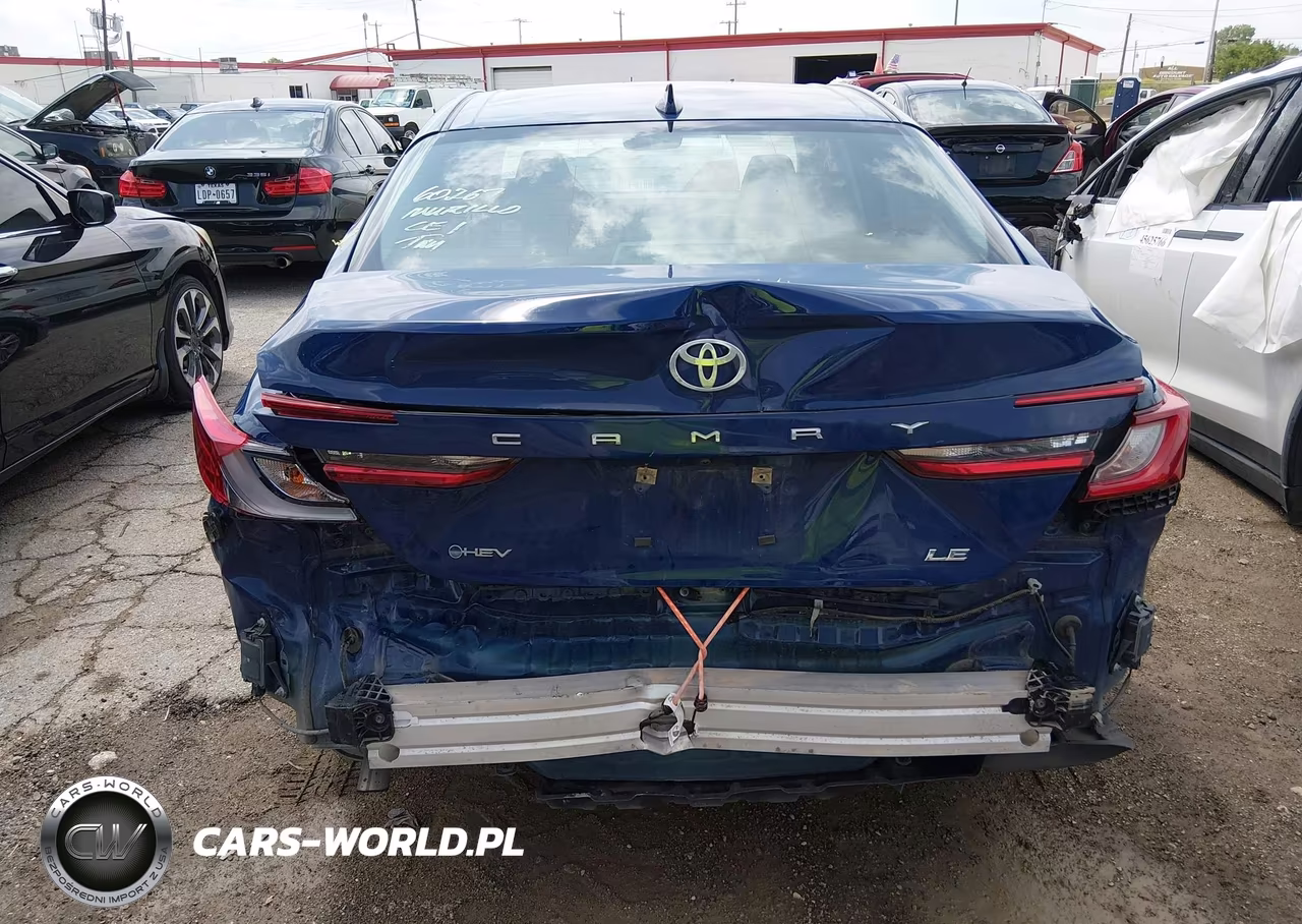 2025 Toyota Camry Le VIN:4T1DAACK3SU067118 - 16