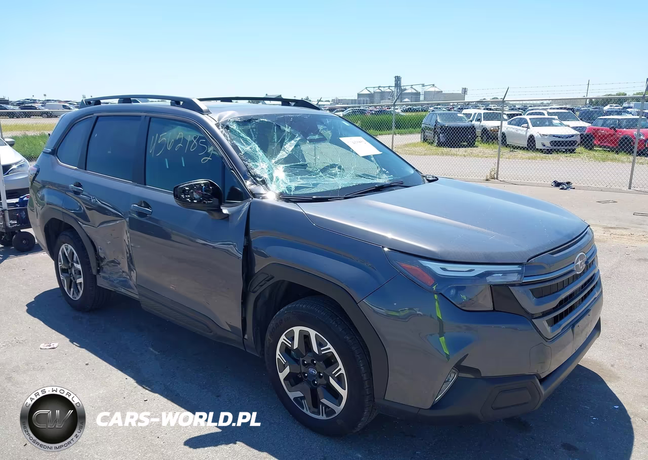 2025 Subaru Forester Premium – zdjęcie 1 z 17