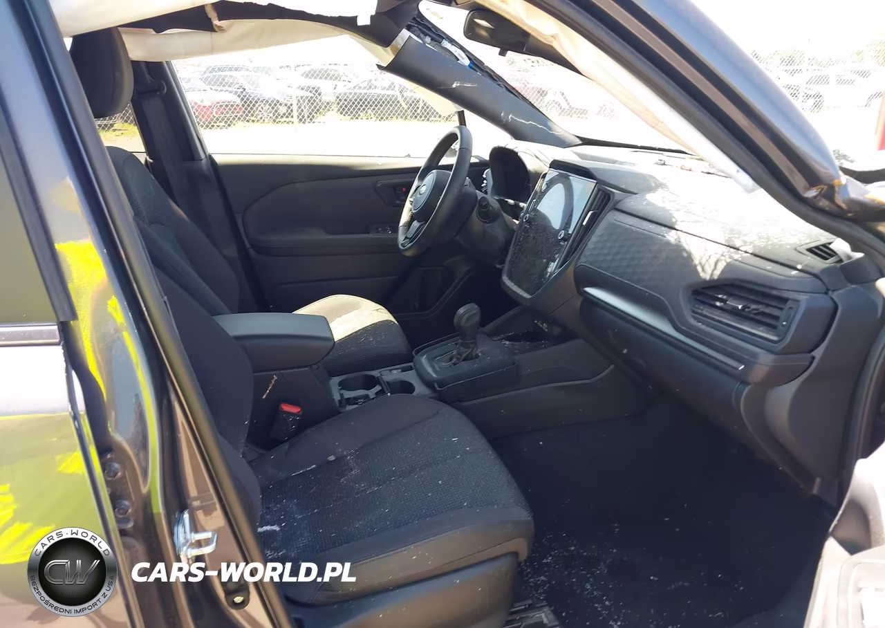 2025 Subaru Forester Premium VIN:JF2SLDDC8SH586979 - 5