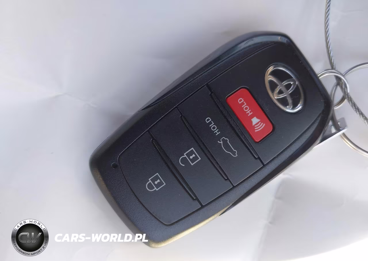 2025 Toyota Camry Le VIN:4T1DBADK9SU538829 - 11