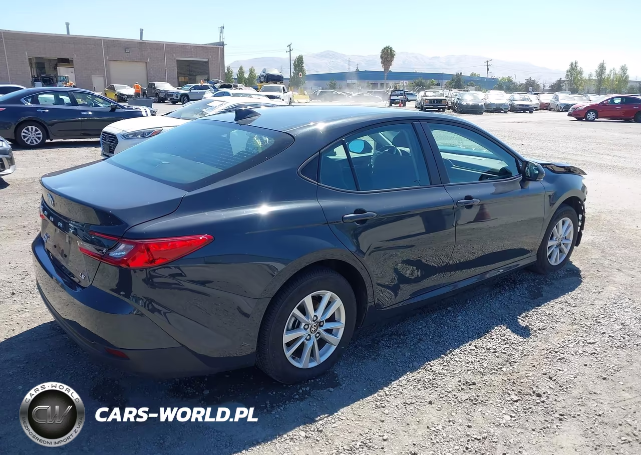 2025 Toyota Camry Le VIN:4T1DBADK9SU538829 - 4
