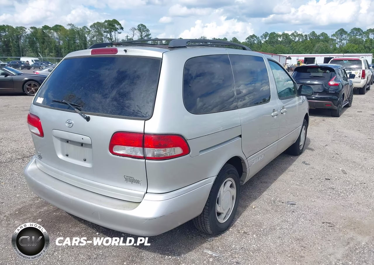 2002 Toyota Sienna Le VIN:4T3ZF13C62U507596 - 4
