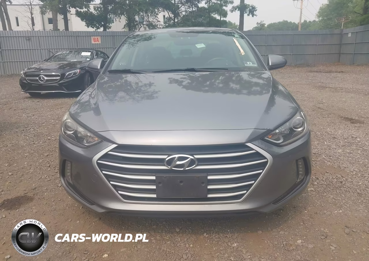 2018 Hyundai Elantra Value Edition VIN:KMHD84LFXJU447037 - 12