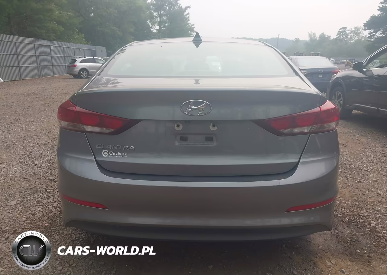 2018 Hyundai Elantra Value Edition VIN:KMHD84LFXJU447037 - 16