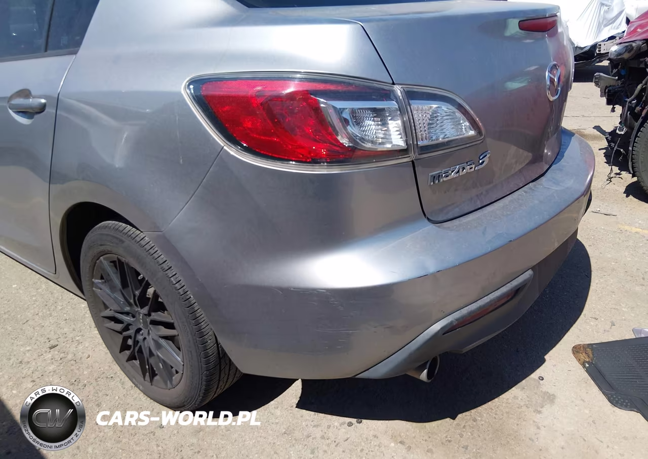 2011 Mazda Mazda3 I Touring VIN:JM1BL1VG8B1461309 - 13