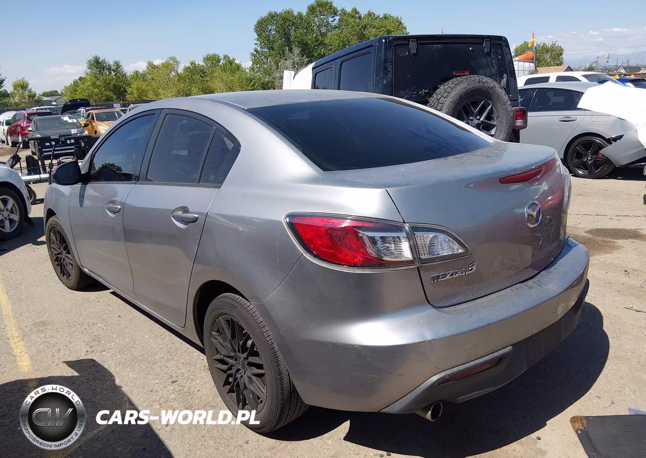 2011 Mazda Mazda3 I Touring VIN:JM1BL1VG8B1461309 - 3