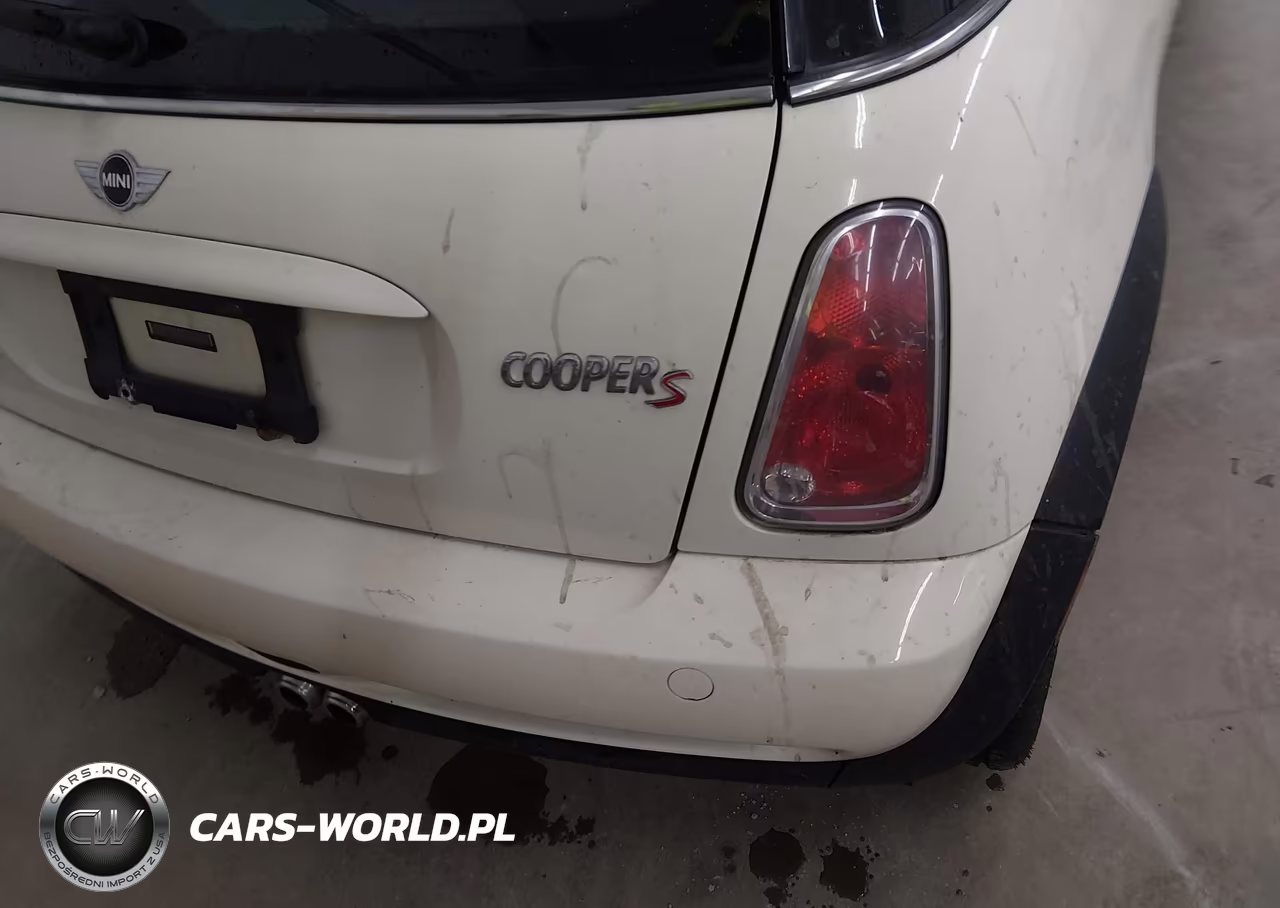 2005 Mini Cooper S VIN:WMWRE33425TD91652 - 14