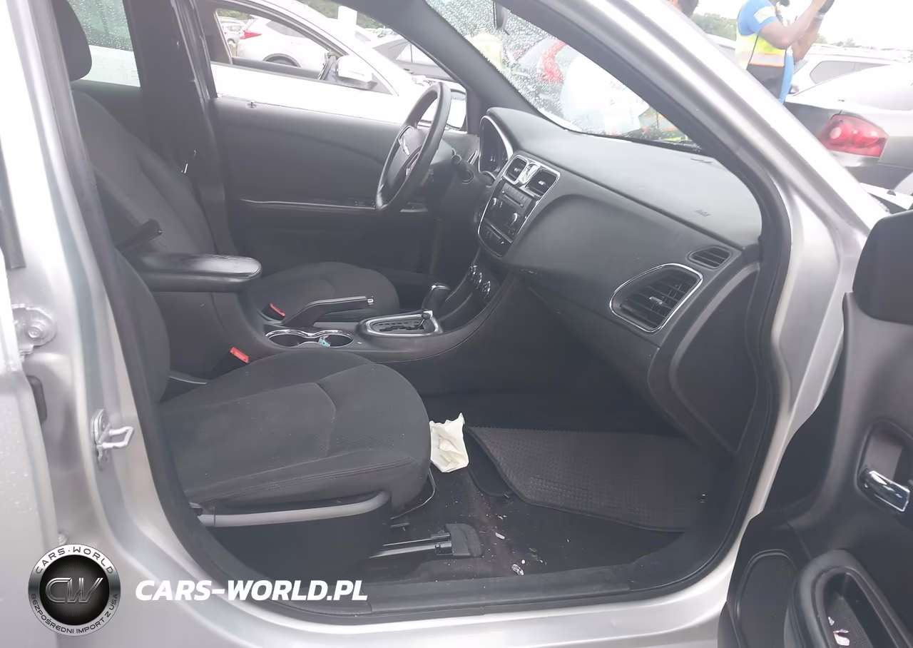 2012 Chrysler 200 Lx VIN:1C3CCBAB9CN104949 - 5