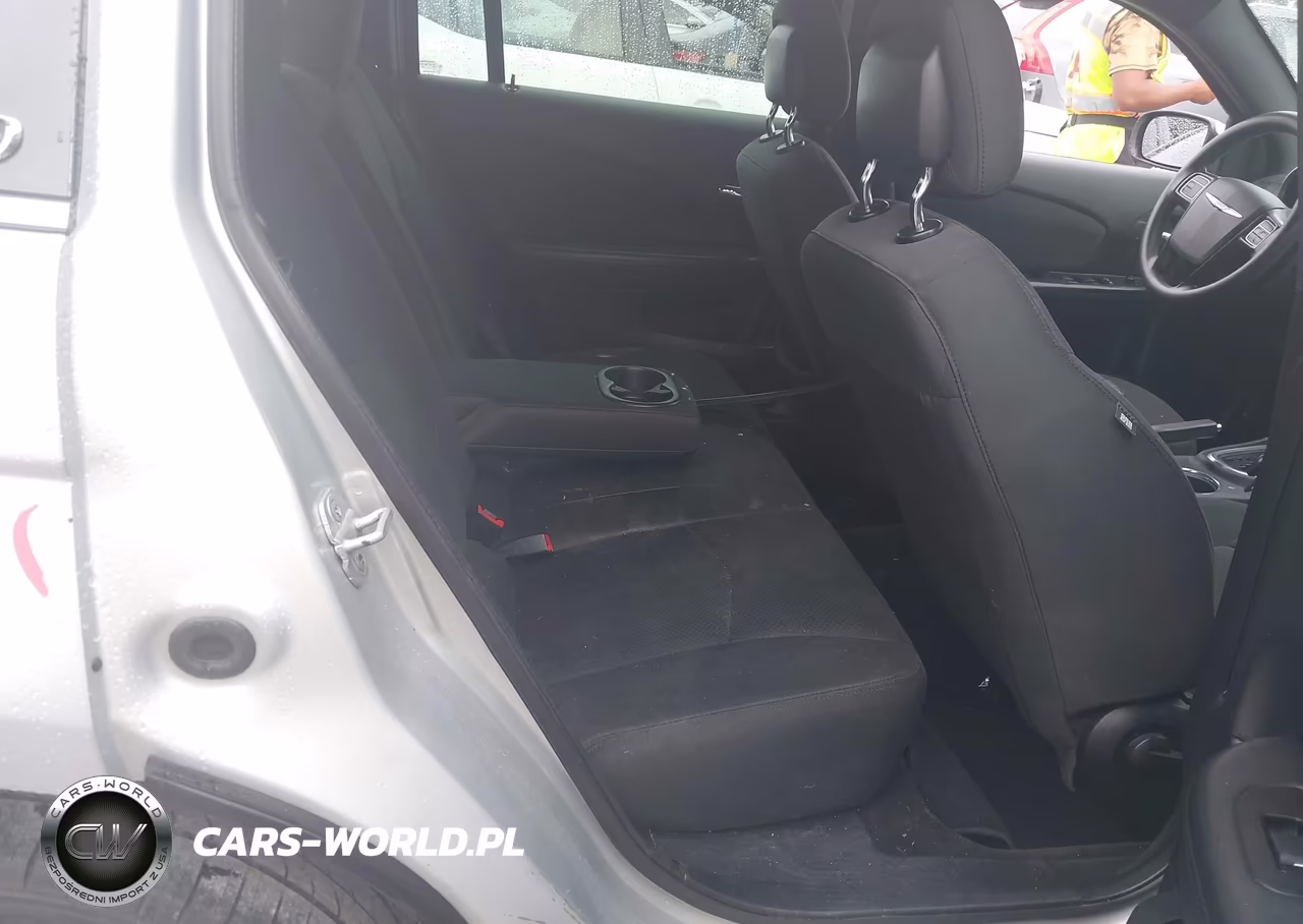 2012 Chrysler 200 Lx VIN:1C3CCBAB9CN104949 - 8