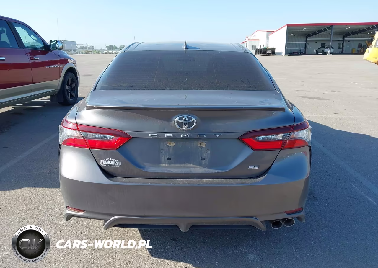 2021 Toyota Camry Se VIN:4T1G11AK4MU521802 - 16