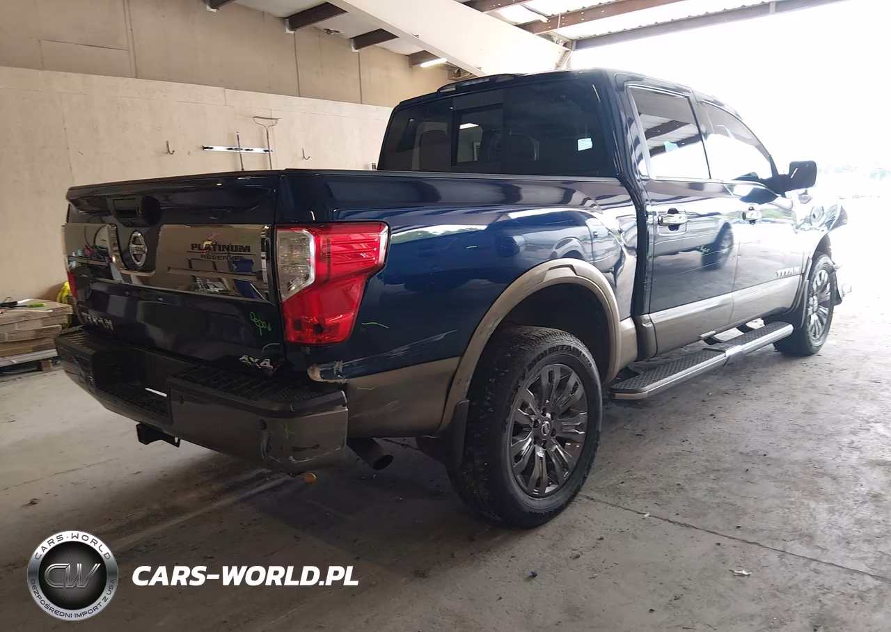 2017 Nissan Titan Platinum Reserve VIN:1N6AA1E57HN507923 - 4