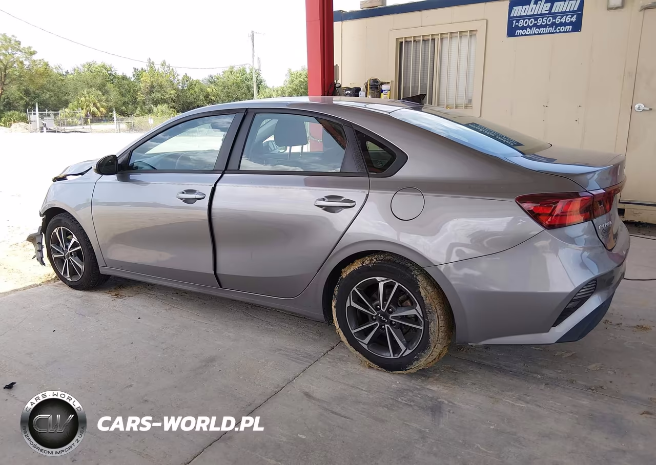 2023 Kia Forte Lxs VIN:3KPF24AD0PE559935 - 14