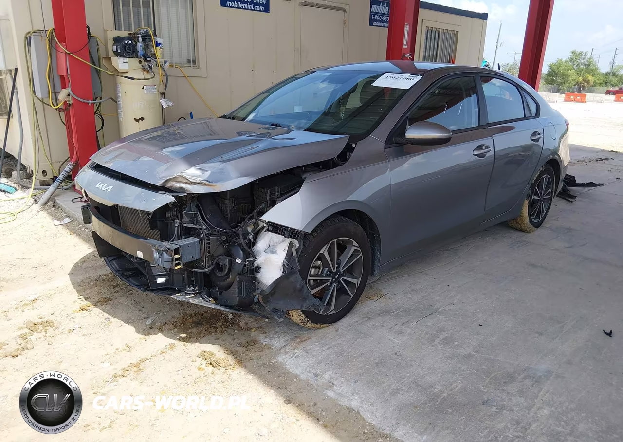 2023 Kia Forte Lxs VIN:3KPF24AD0PE559935 - 2