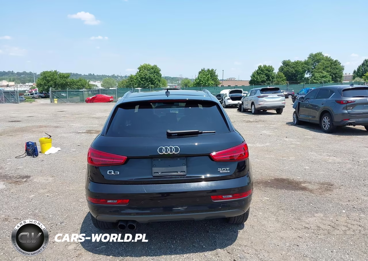 2017 Audi Q3 2.0T Premium VIN:WA1ECCFS5HR016803 - 17