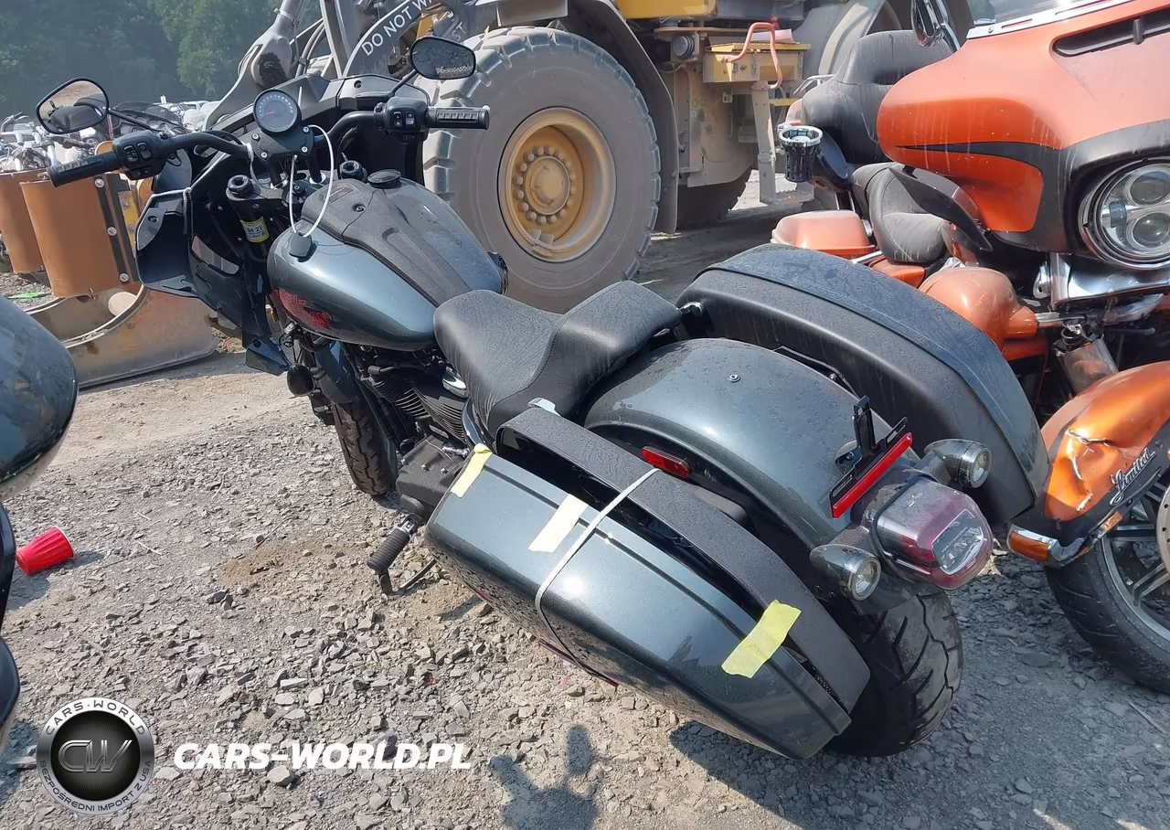 2025 Harley-Davidson Fxlrst VIN:1HD1YXA15SB040125 - 3