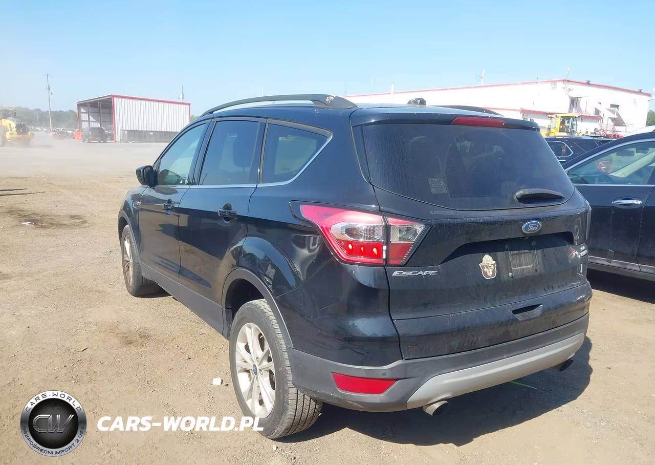 2017 Ford Escape Se VIN:1FMCU9GD3HUC71312 - 3