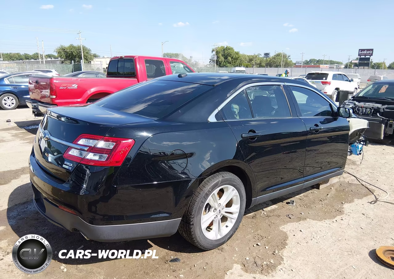 2018 Ford Taurus Sel VIN:1FAHP2H85JG110089 - 4