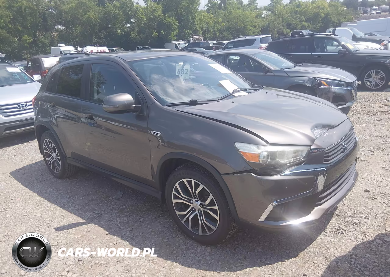 2016 Mitsubishi Outlander Sport 2.4 Se – zdjęcie 1 z 10