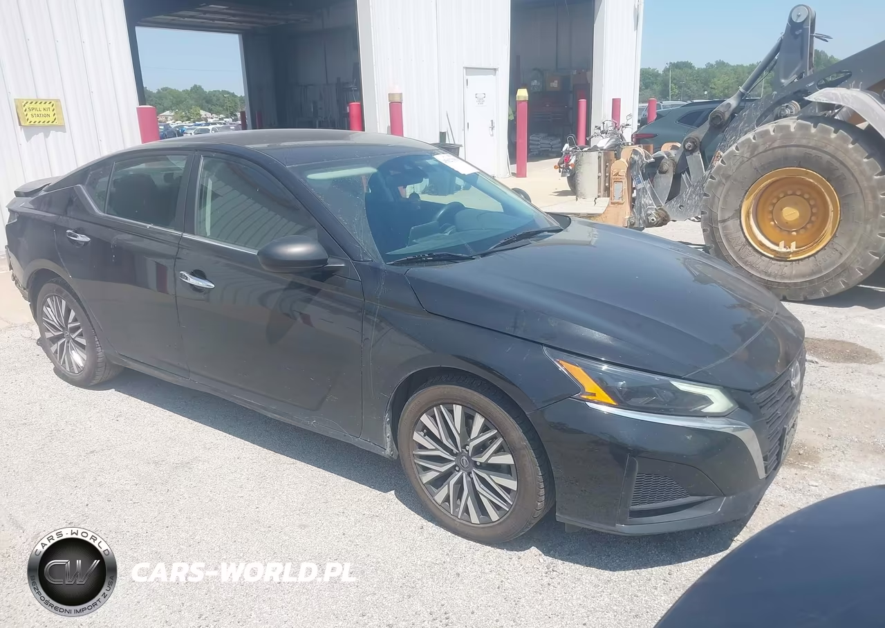 2024 Nissan Altima Sv Fwd