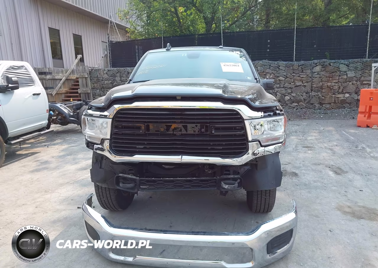 2024 Ram 2500 Big Horn VIN:3C6UR5DJ0RG400129 - 13