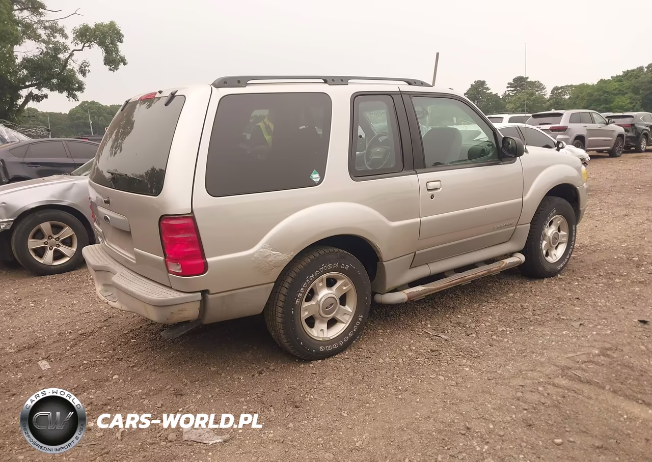 2002 Ford Explorer Sport VIN:1FMDU70E62UC93288 - 4