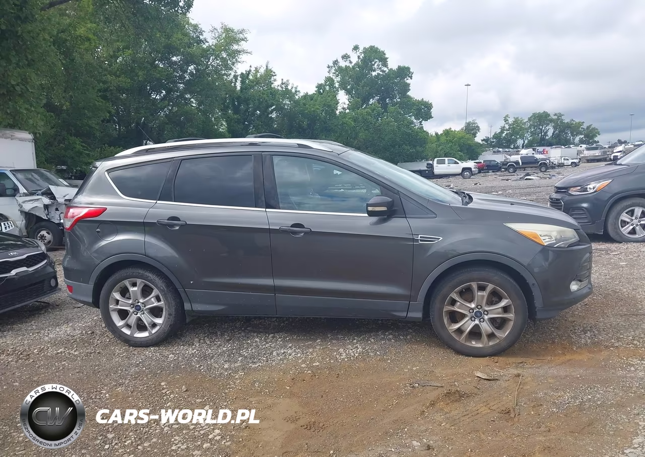 2015 Ford Escape Titanium VIN:1FMCU9JX5FUA97131 - 13