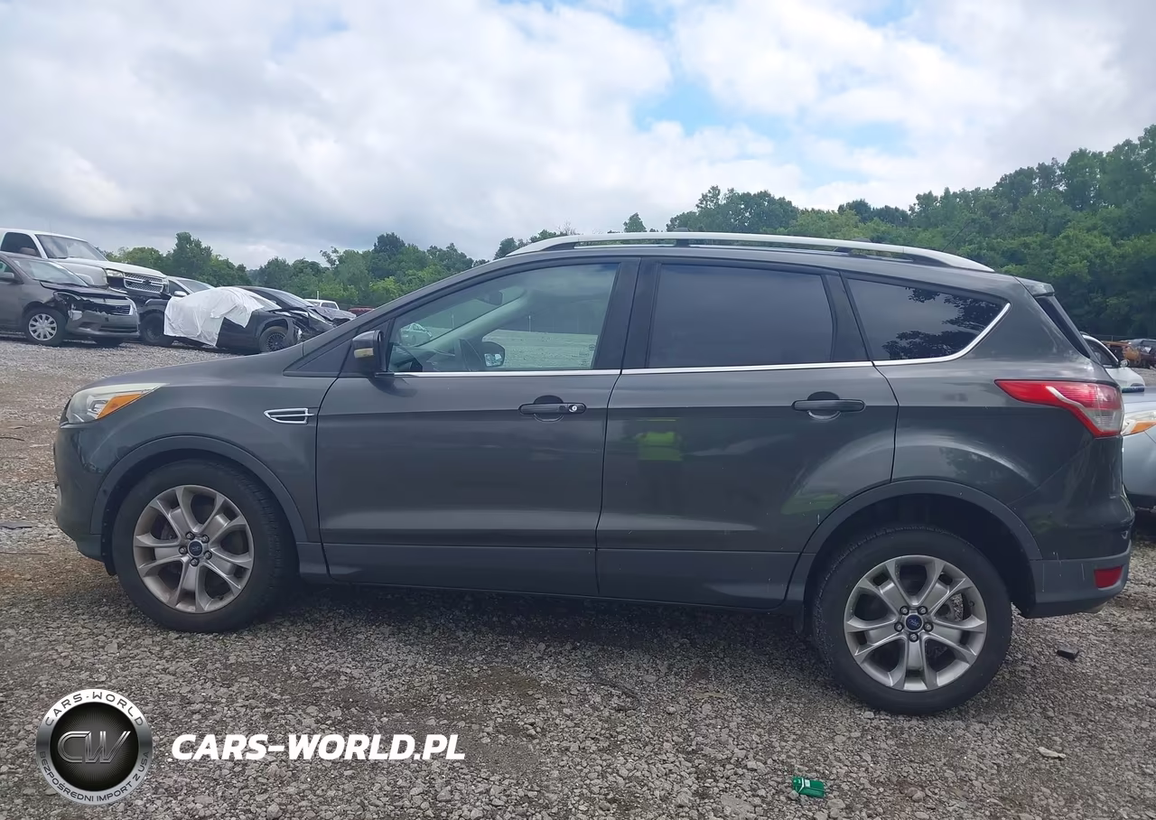 2015 Ford Escape Titanium VIN:1FMCU9JX5FUA97131 - 14
