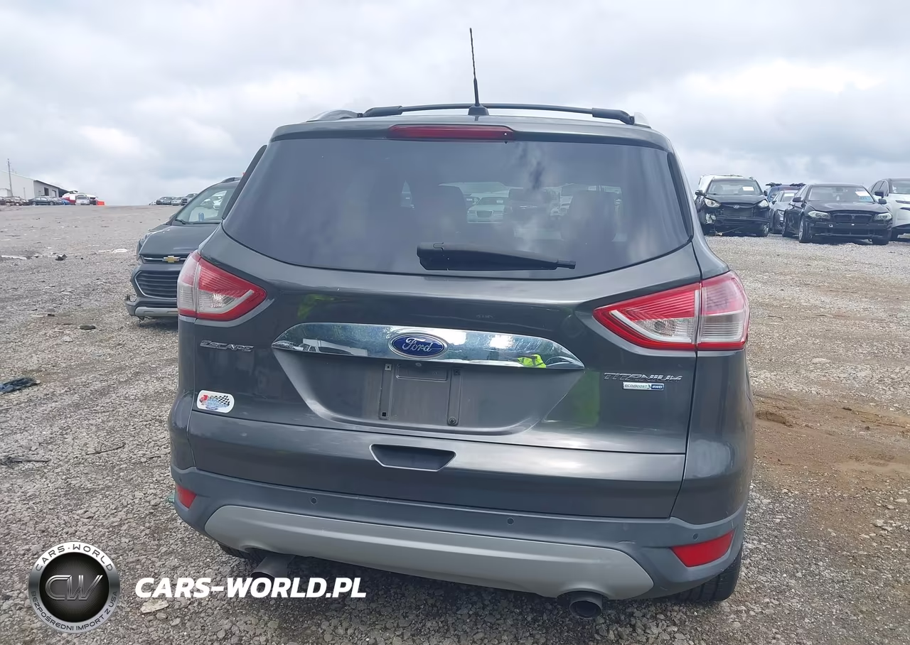 2015 Ford Escape Titanium VIN:1FMCU9JX5FUA97131 - 16