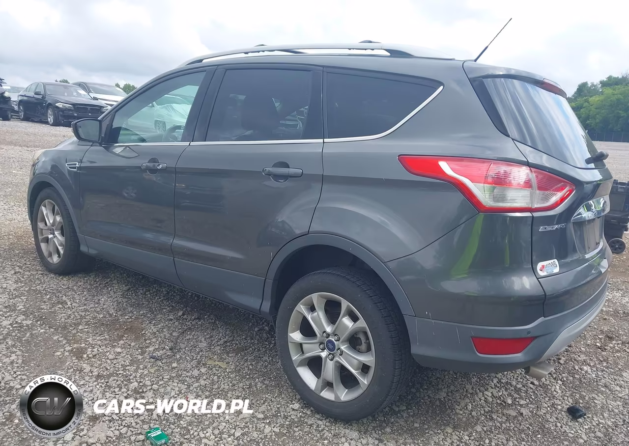 2015 Ford Escape Titanium VIN:1FMCU9JX5FUA97131 - 3