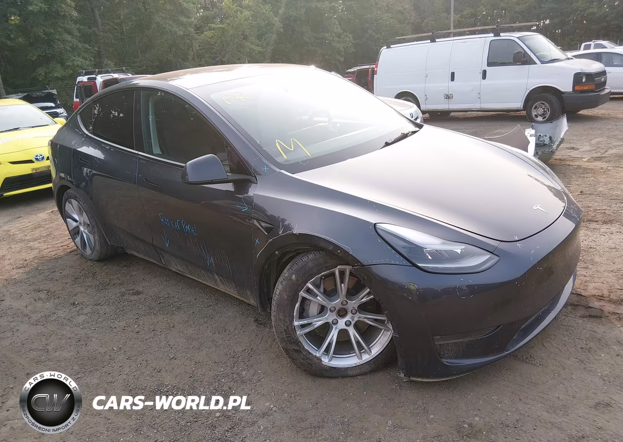 2024 Tesla Model Y Long Range Dual Motor All-Wheel Drive – zdjęcie 1 z 18