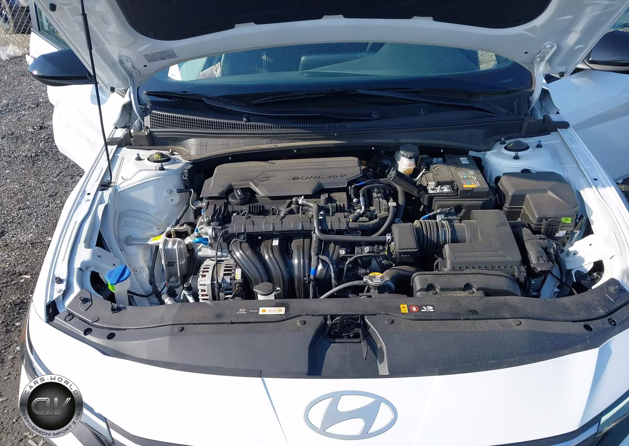 2026 Hyundai Elantra Sel Sport VIN:KMHLM4DG4TU109022 - 10