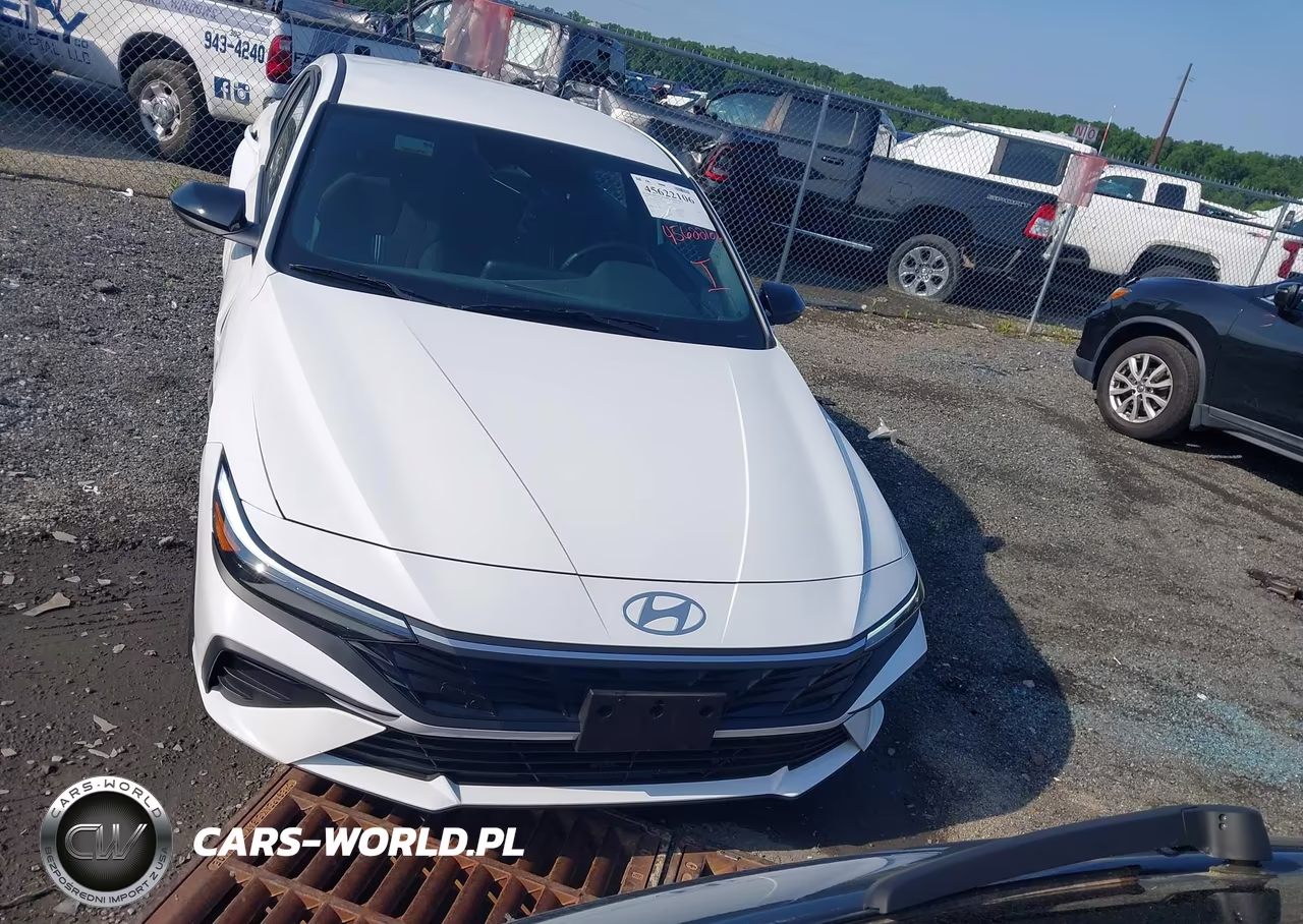 2026 Hyundai Elantra Sel Sport VIN:KMHLM4DG4TU109022 - 12
