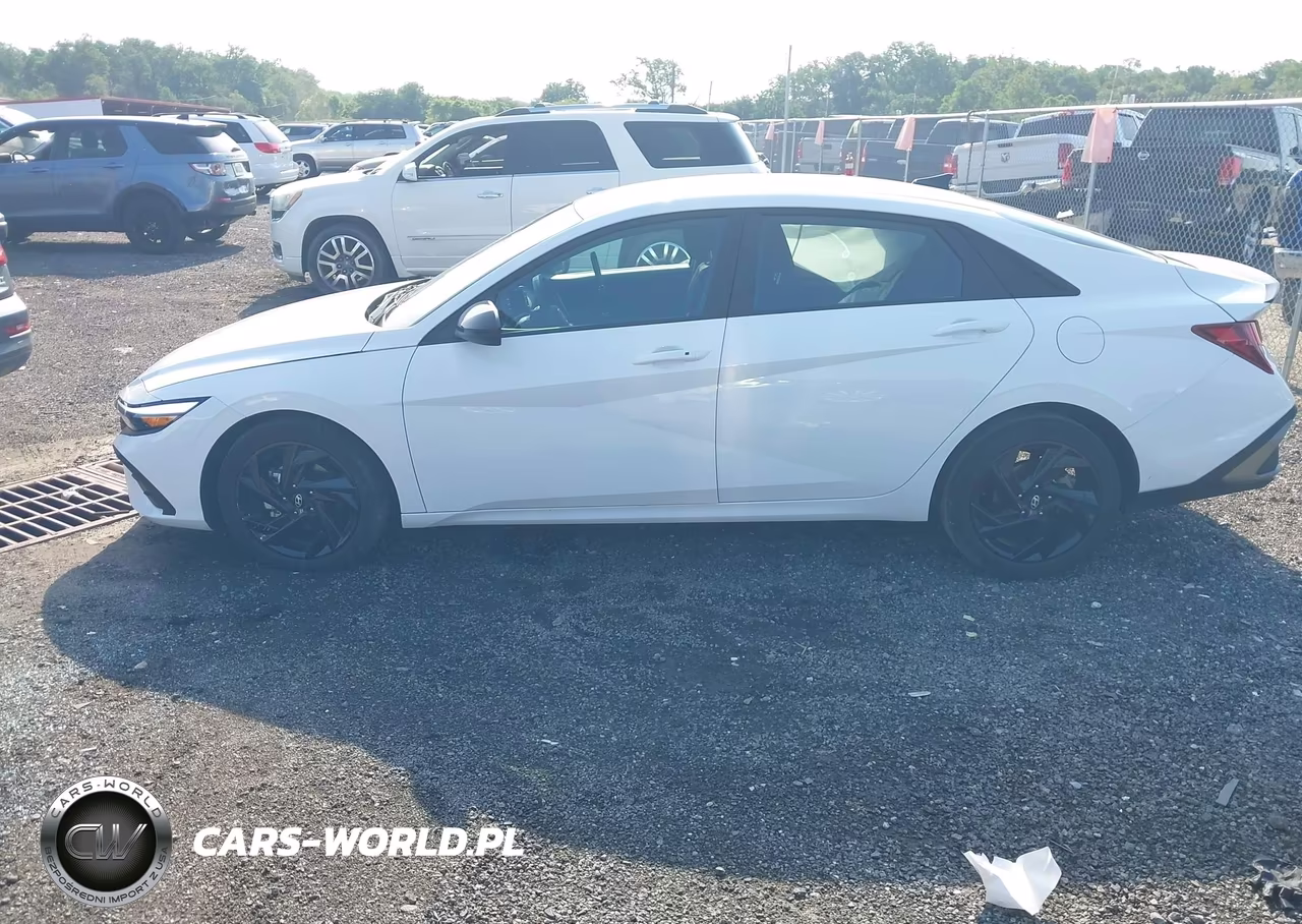 2026 Hyundai Elantra Sel Sport VIN:KMHLM4DG4TU109022 - 14