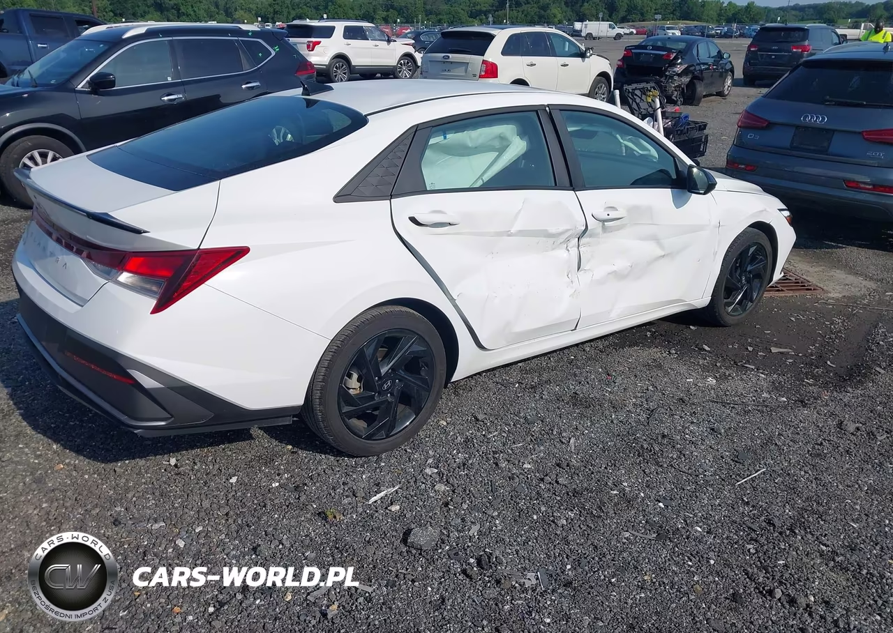 2026 Hyundai Elantra Sel Sport VIN:KMHLM4DG4TU109022 - 4