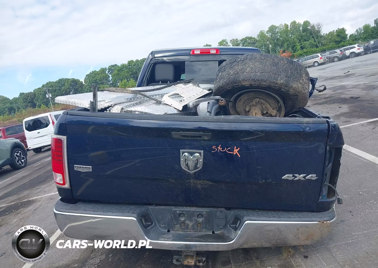2013 Ram 2500 Laramie VIN:3C6UR5FL7DG574867 - 14