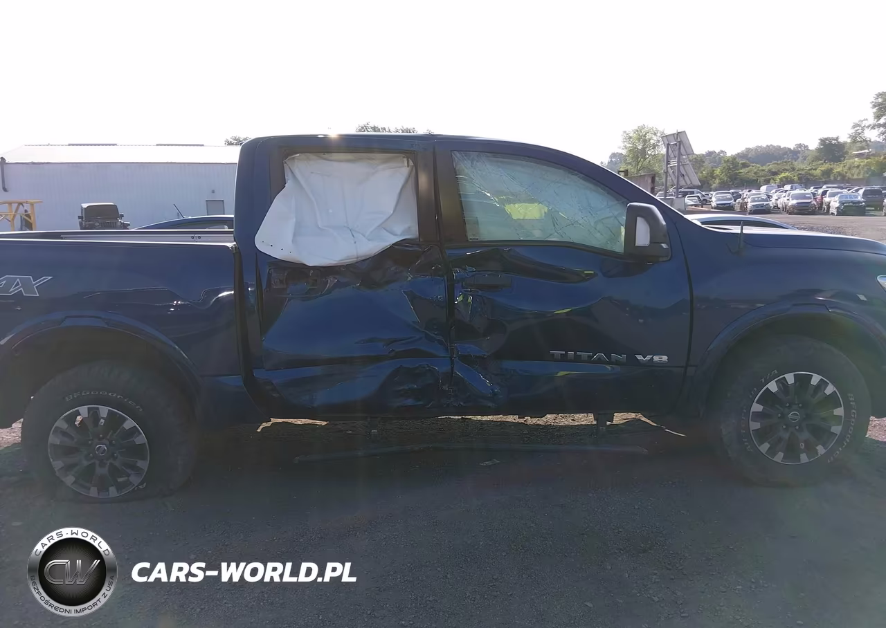 2018 Nissan Titan Pro-4X VIN:1N6AA1E52JN544108 - 13