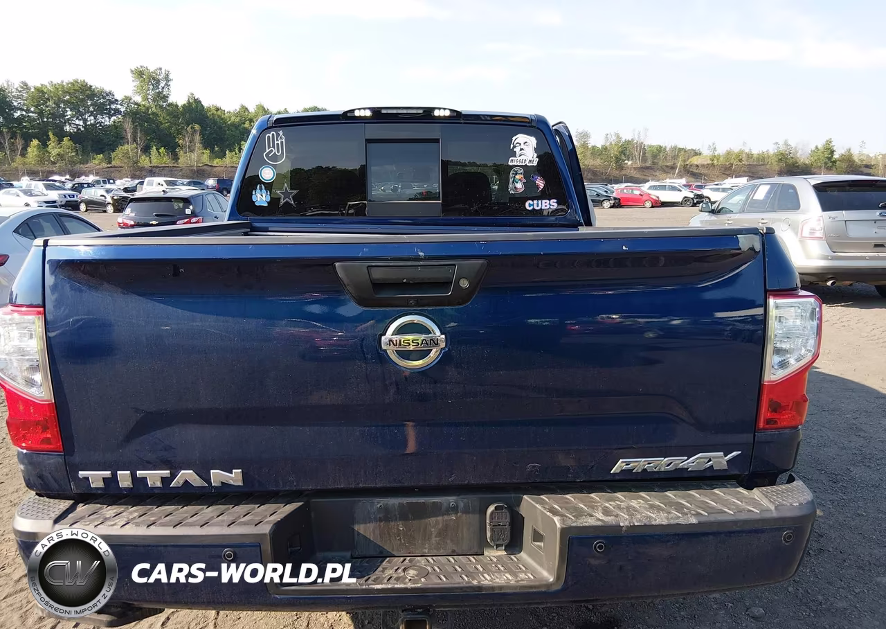 2018 Nissan Titan Pro-4X VIN:1N6AA1E52JN544108 - 16