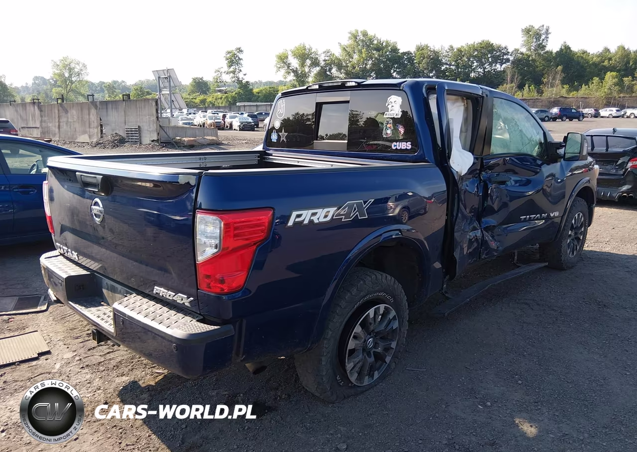 2018 Nissan Titan Pro-4X VIN:1N6AA1E52JN544108 - 4