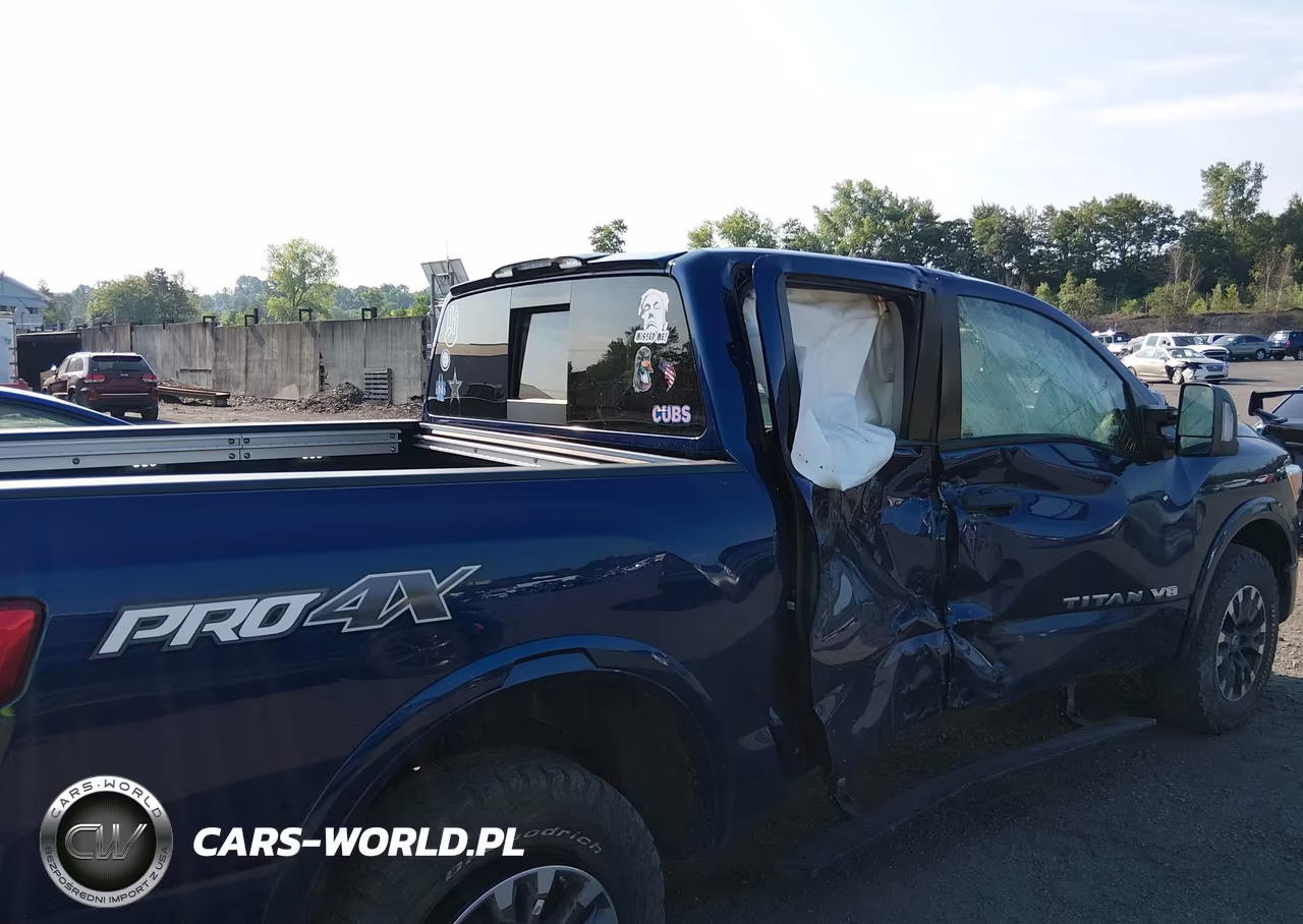 2018 Nissan Titan Pro-4X VIN:1N6AA1E52JN544108 - 6