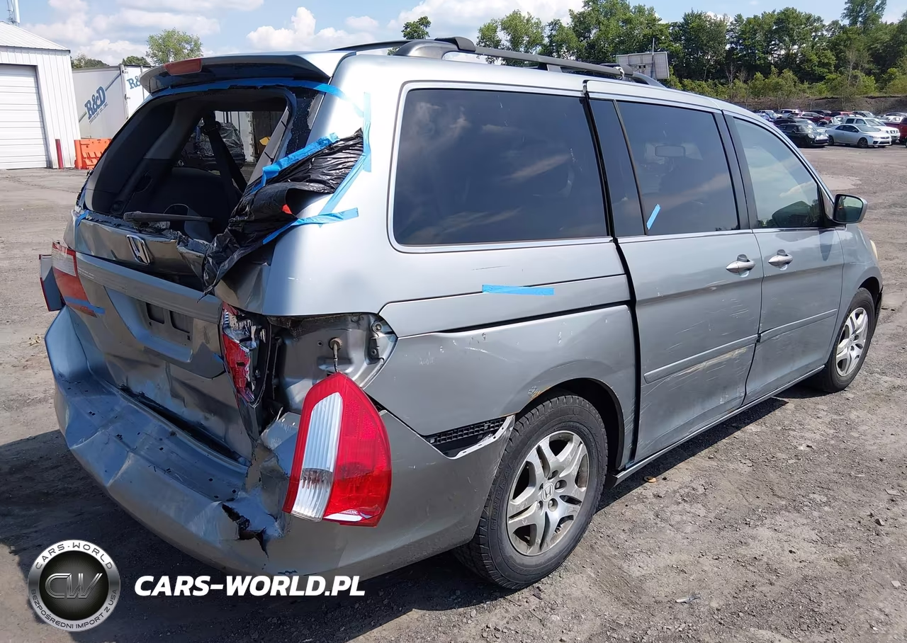 2005 Honda Odyssey Ex-L VIN:5FNRL38685B043065 - 4